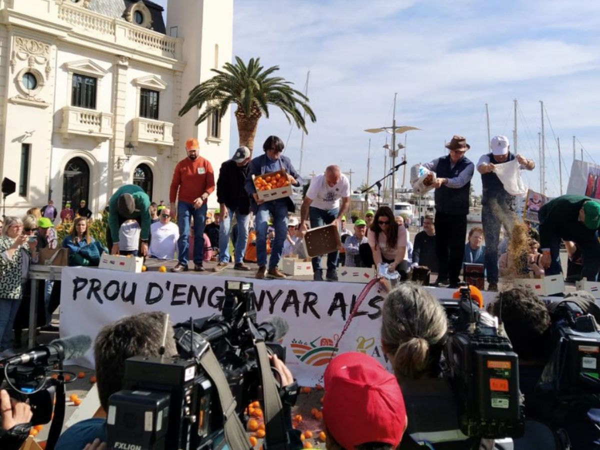 La tractorada de Valencia pide un cambio radical de las políticas agrarias 3