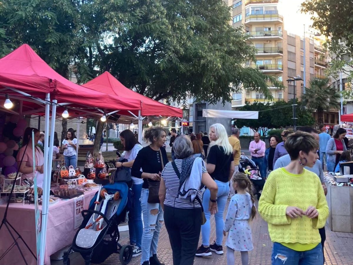 Nueva edición de ‘Mercat de Barri’ en el distrito Sur de Castellón