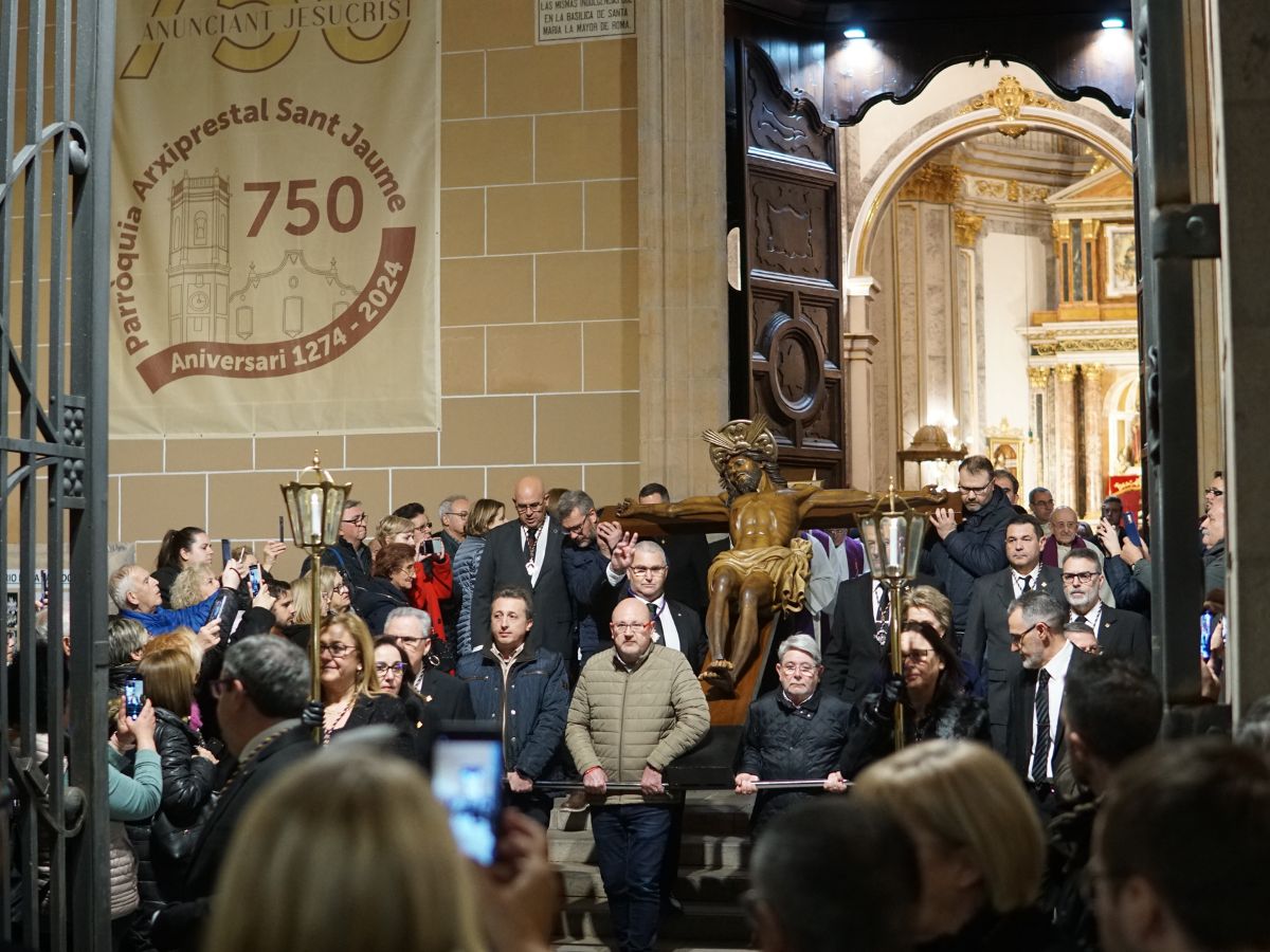 Procesión de retorno del Cristo del Hospital Vila-real 2024