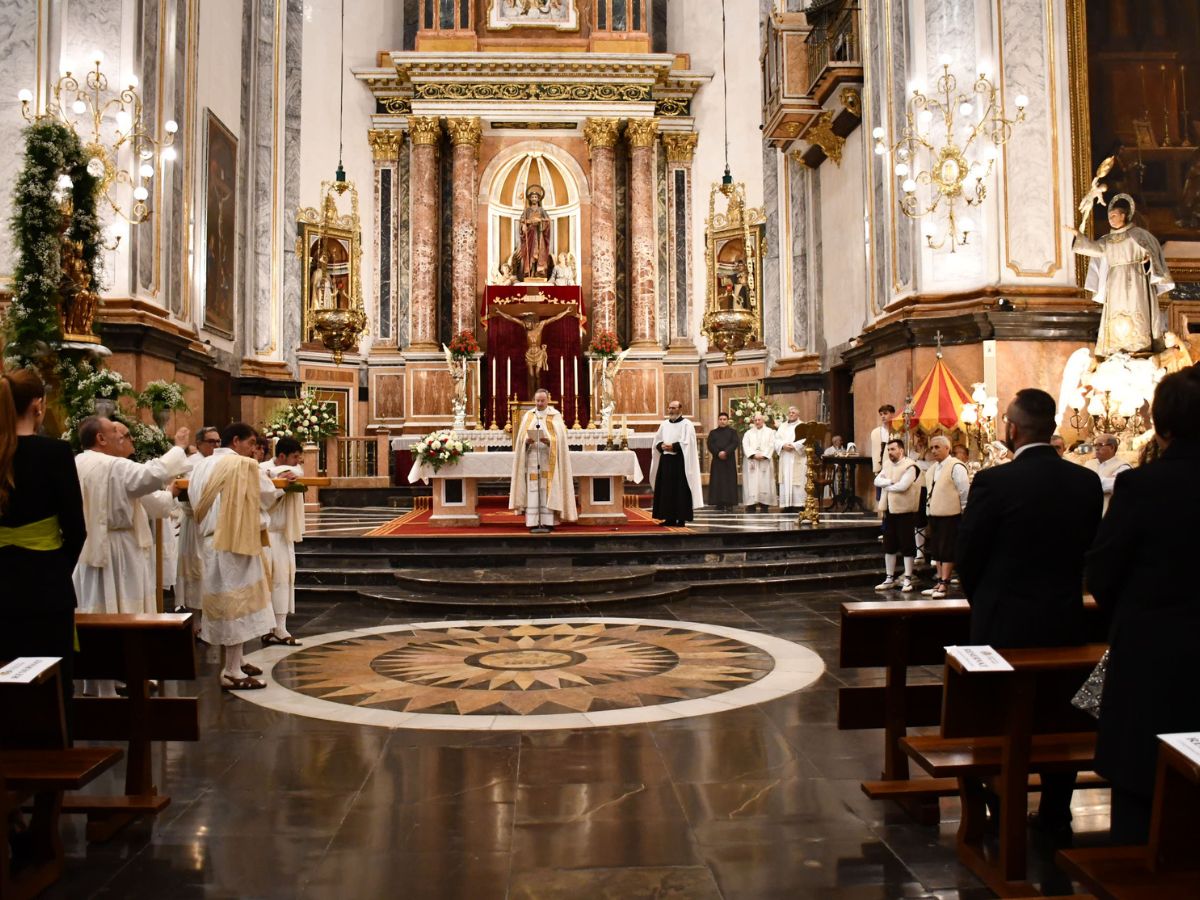 Recepción de la Mare de Déu de Gràcia y Sant Pasqual en Vila-real interior 3