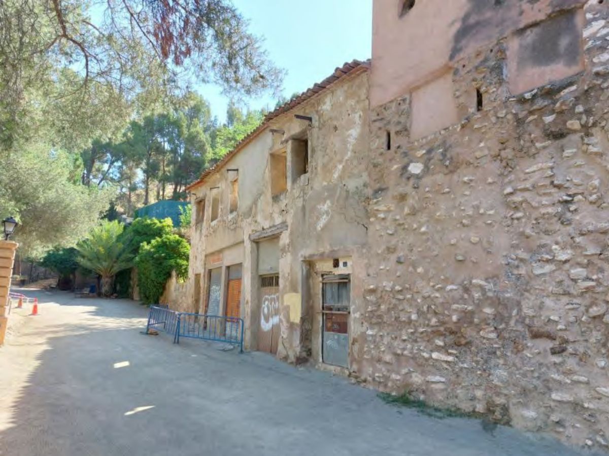 Restauración de la muralla medieval de Segorbe