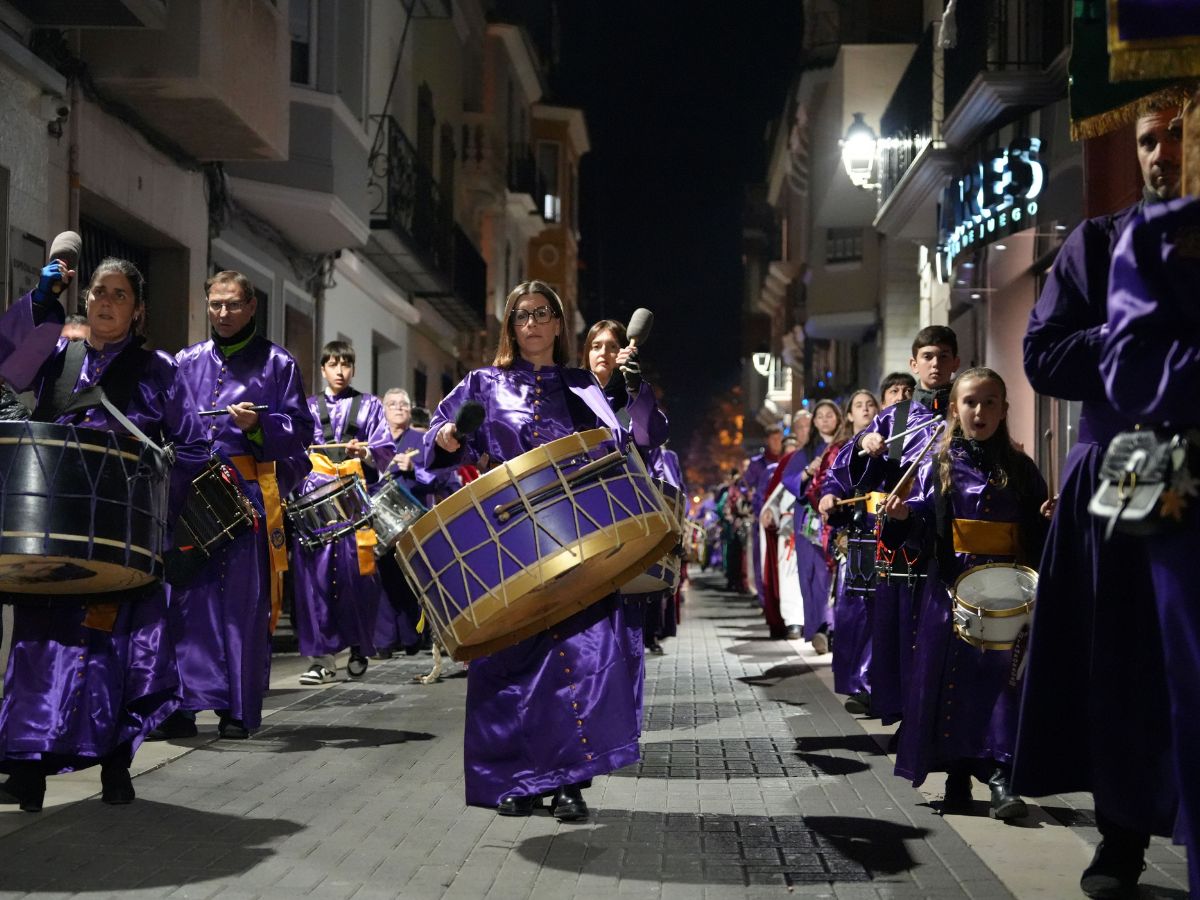 Vila-real retumba con la XIII Tamborada provincial