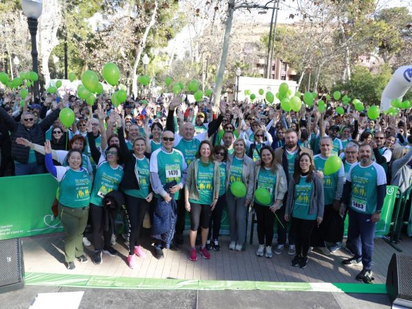 Participación histórica en la VIII Marcha Contra el Cáncer en Castellón