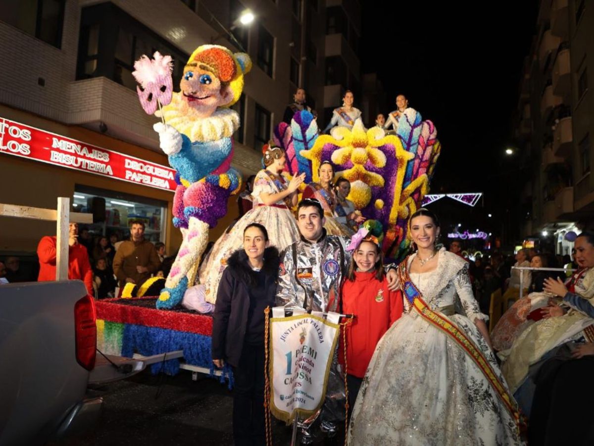 Burriana celebra la tradicional 'Cavalcada del Ninot' 2024