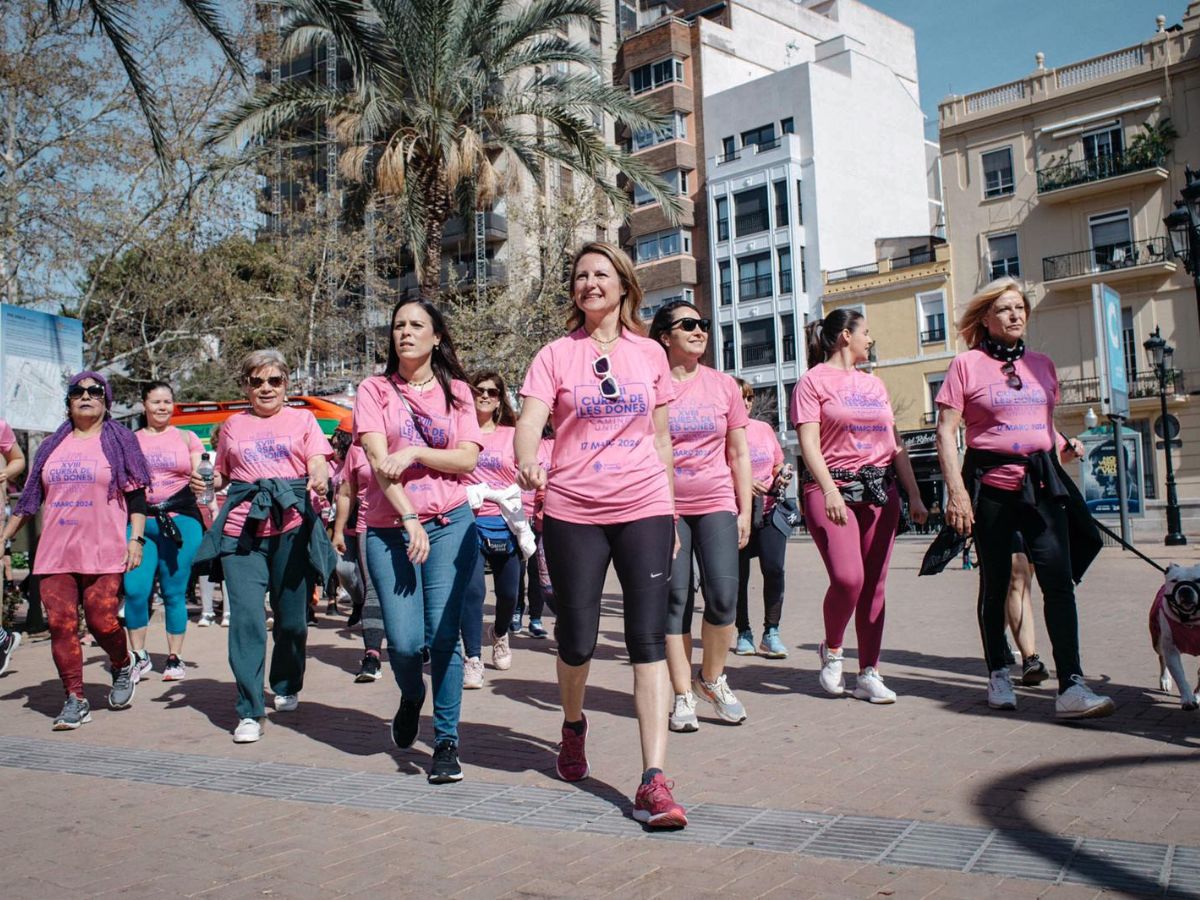 Castellón se tiñe de rosa por la Igualdad con la 'Cursa de les Dones 2024' Begoña  Carrasco 2