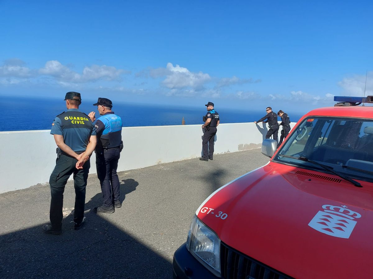 Continúa la búsqueda de dos menores en la Costa de Gran Canaria Guardia Civil