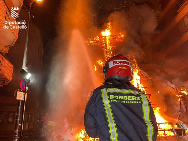 Dispositivo especial de Bomberos de Castellón para la ‘cremà’ Fallas 2024