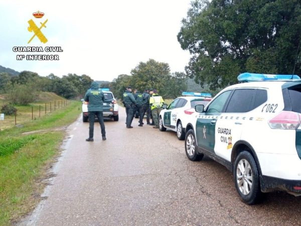 Encuentran el cadáver de una persona en una acequia de Burriana