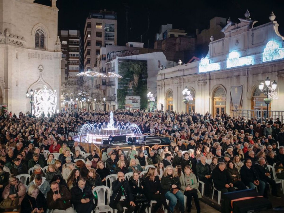 La Banda del Ejército de Nueva Zelanda llena la Plaza Mayor