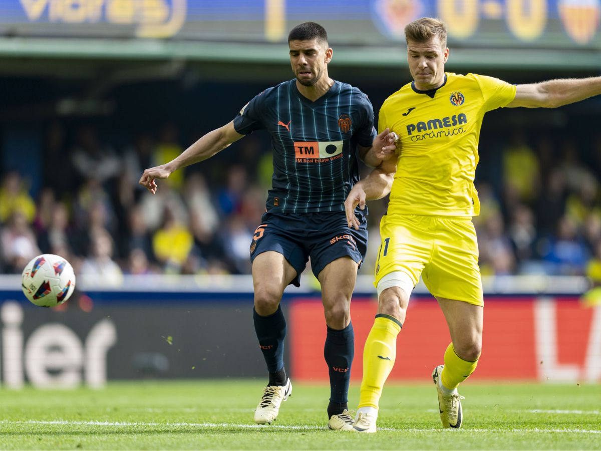 El Villarreal CF sale victorioso del derbi valenciano en La Cerámica