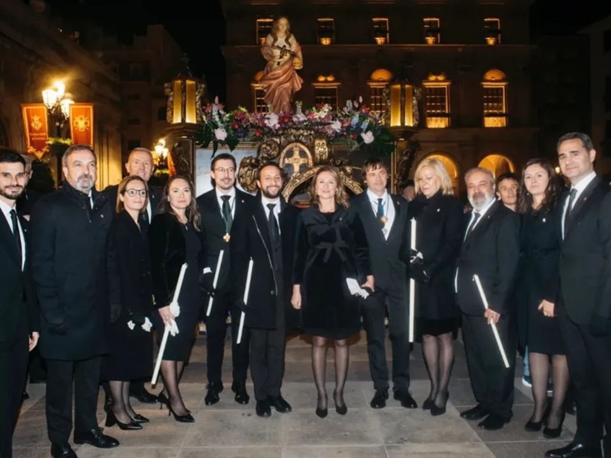 Multitudinaria procesión del Santo Entierro en Castellón