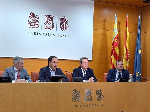 PP y Vox presentan cinco nuevas leyes en Les Corts