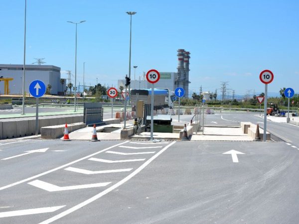 PortCastelló instala lavaruedas para evitar la dispersión de partículas