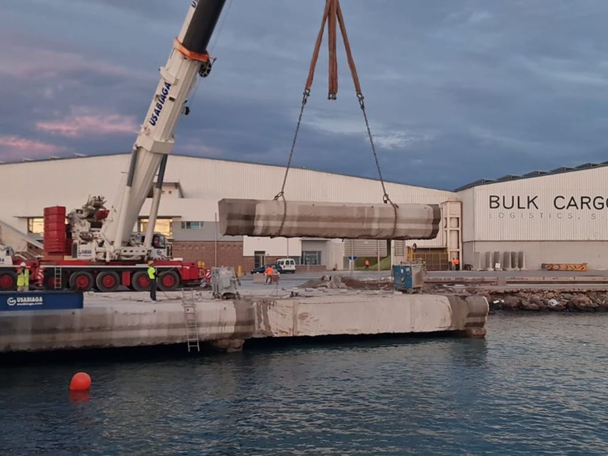 Progresan las obras del Muelle de PortCastelló tras los daños detectados 2