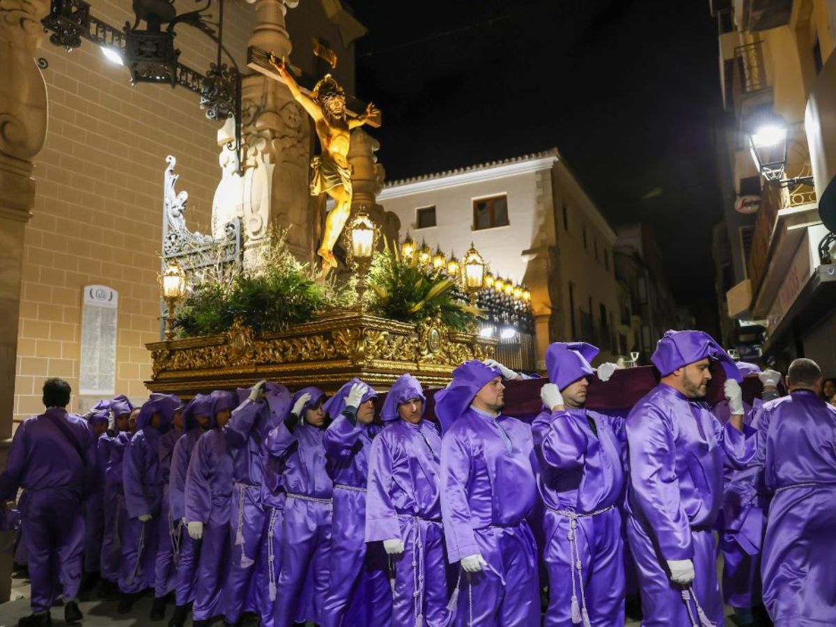 Vila-real celebra con fervor su procesión de Miércoles Santo