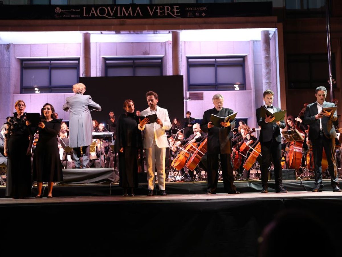 Vila-real celebra la espectacular Pasión musical 'Laqvima Vere'