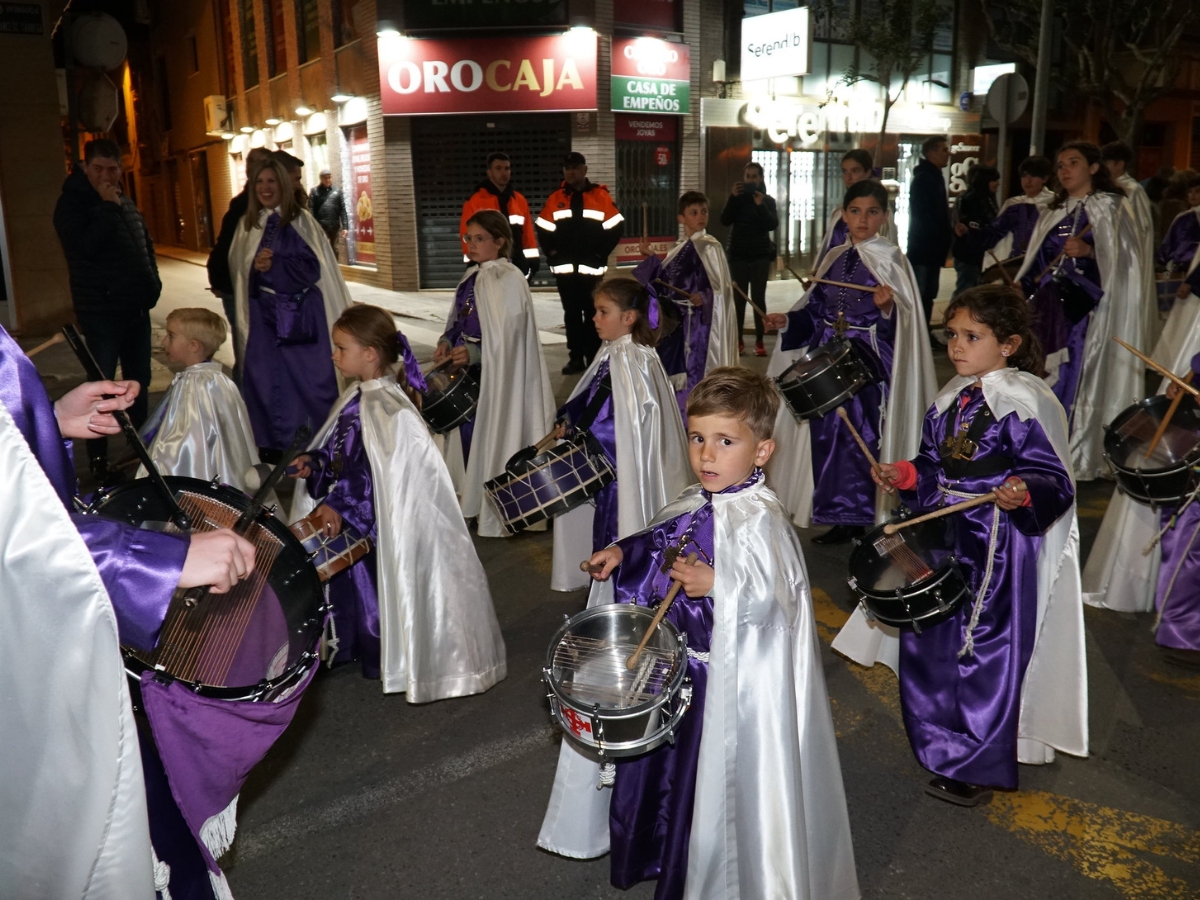 Vila-real celebra la procesión infantil y juvenil de Semana Santa