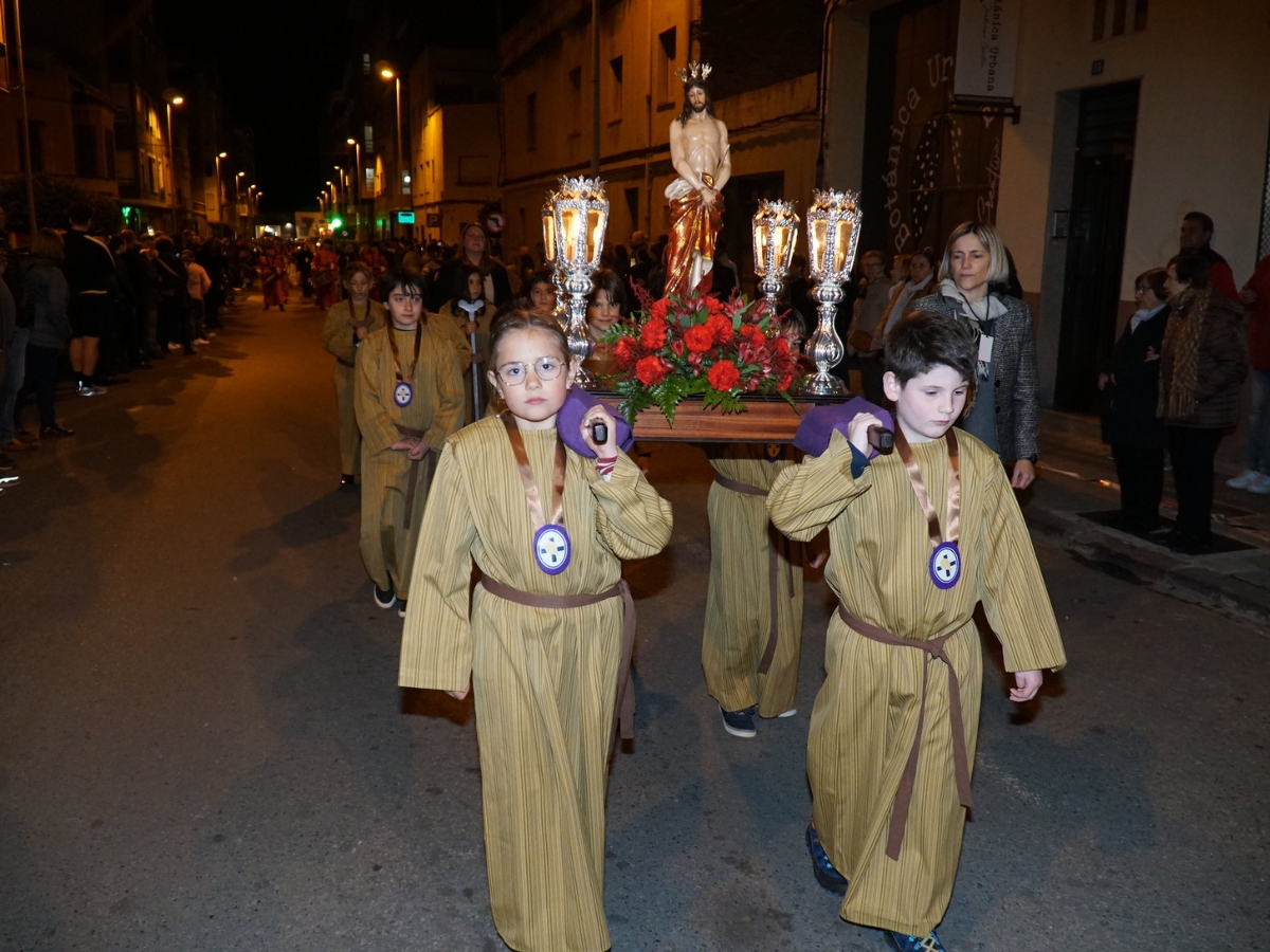 Vila-real celebra la procesión infantil y juvenil de Semana Santa