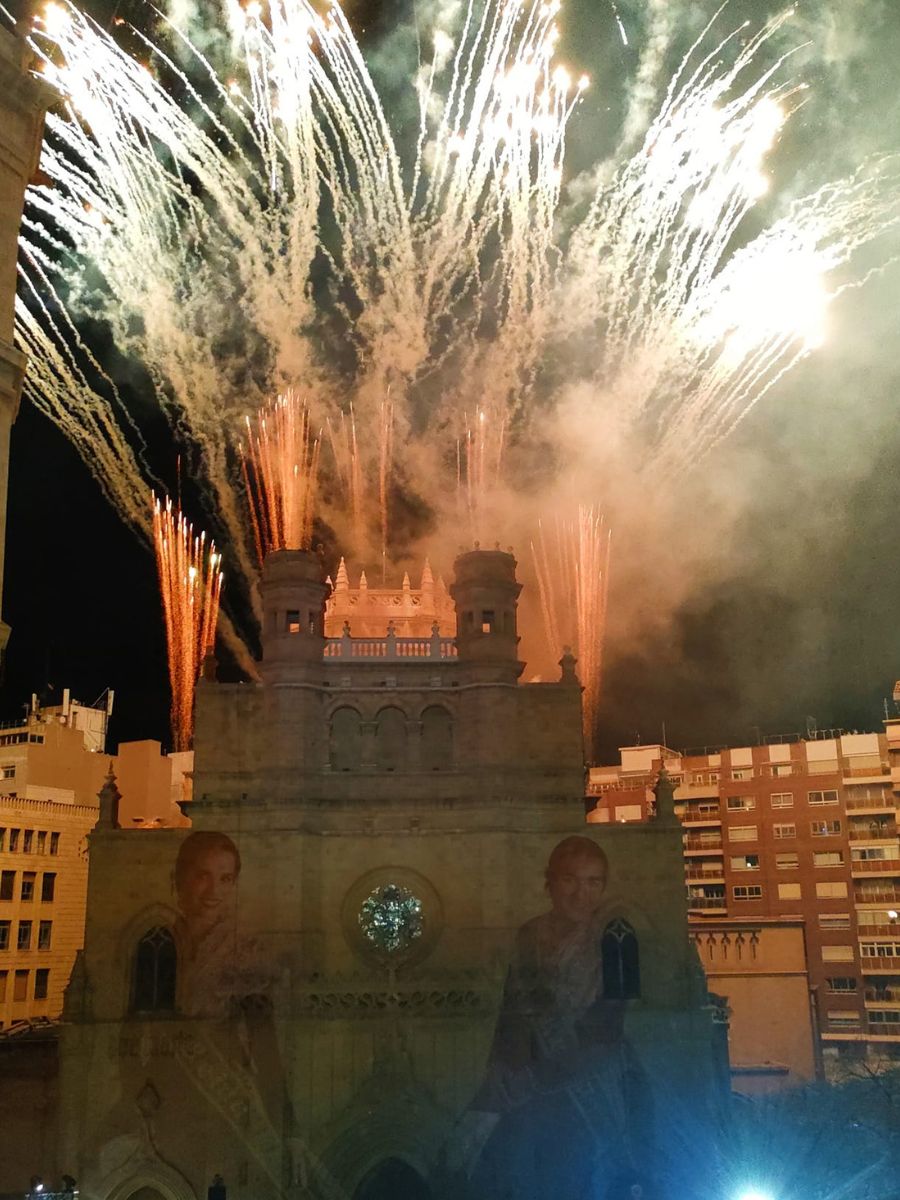 El Magdalena Vítol 2024 despide la semana grande de Castellón castillo fuegos