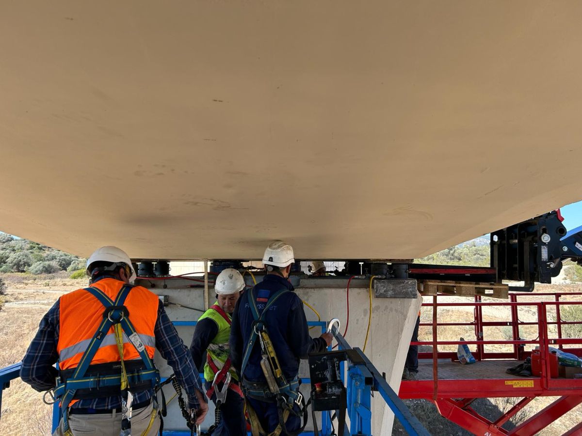 Mejoras en el puente de la CV-190 sobre el embalse de María Cristina