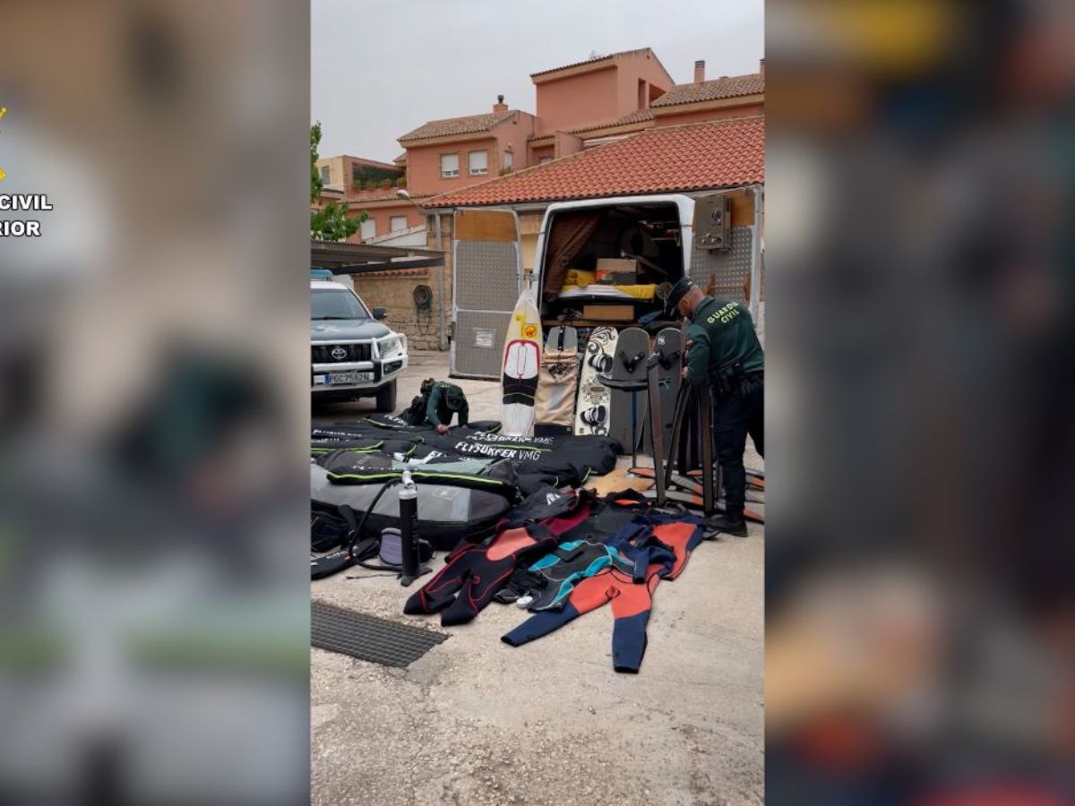 Detenido por robar material deportivo en el europeo de Formula Kite