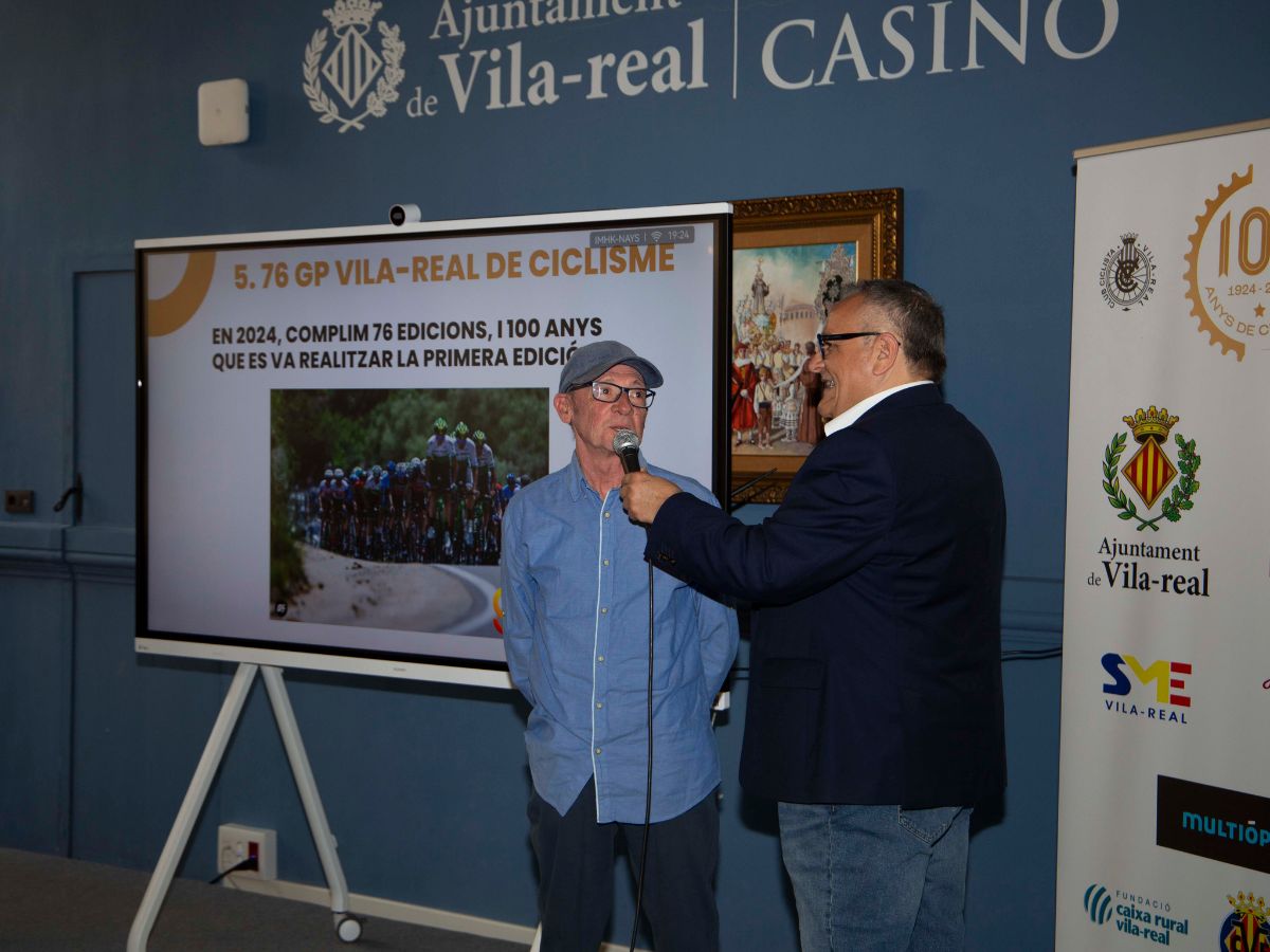 El Club Ciclista Vila-real celebra su Centenario con gran entusiasmo