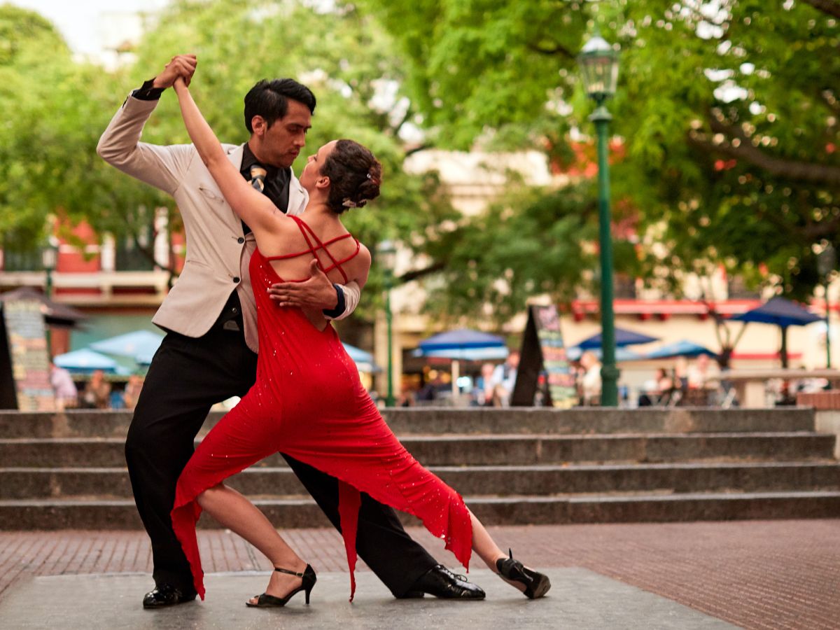 El Consell crea la ‘Academia Valenciana del Tango’