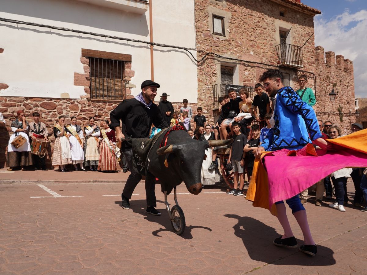 Esta tradición centenaria, que abarca oficios, agricultura, cultura y gastronomía, cobra vida todo el fin de semana en Vilafamés.