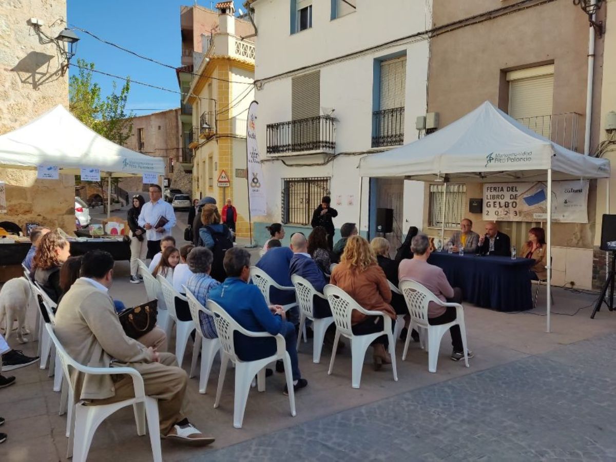 Geldo se prepara para celebrar su II Feria del Libro