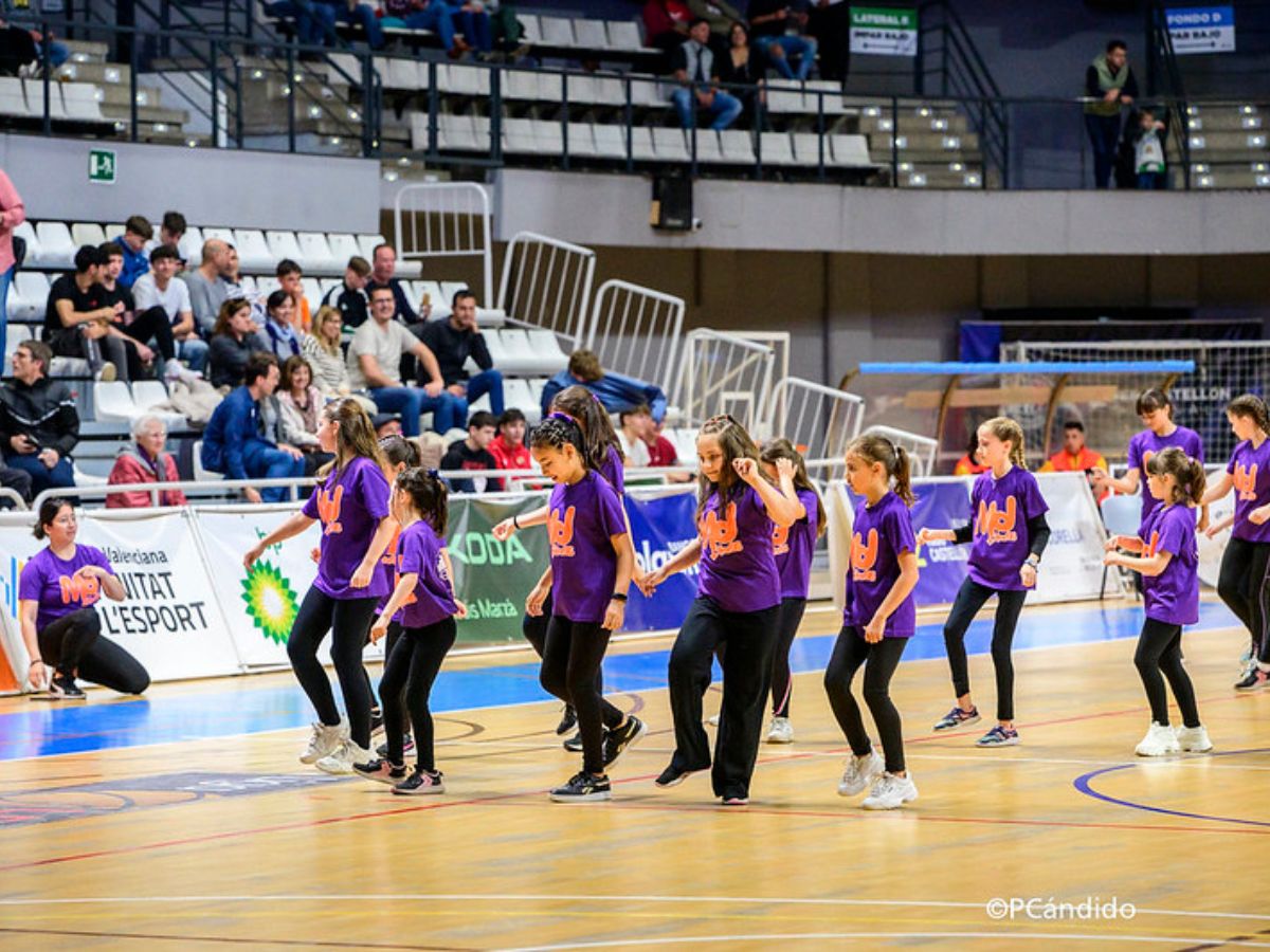 Increíble victoria del Amics Castelló De la desventaja al triunfo con el Melilla 8