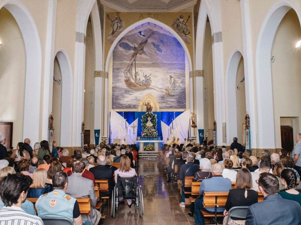 Este lunes por la tarde, la imagen de la Mare de Déu del Lledó partirá de la parroquia de Santo Tomás de Villanueva hacia la parroquia de San Cristóbal.