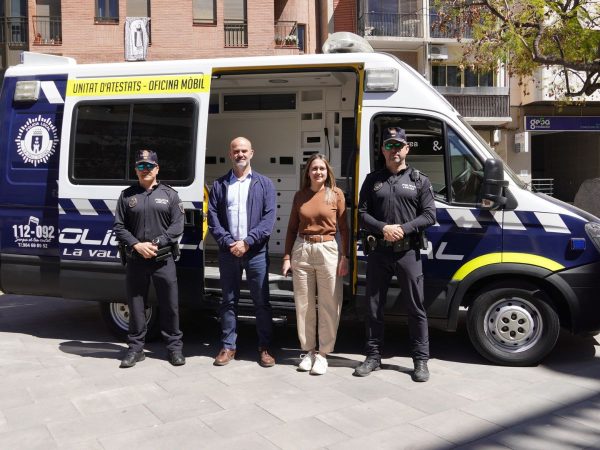 La Policía Local de la Vall d’Uixó ya tiene oficina movil