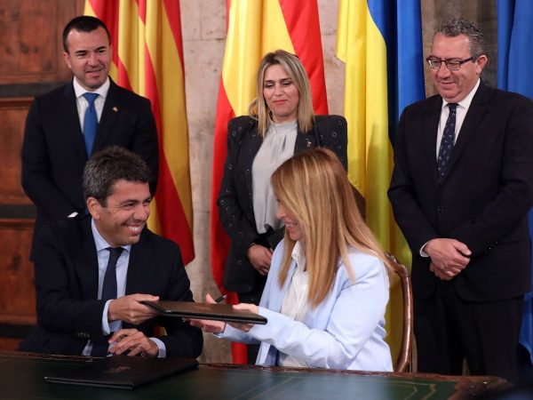 Mazón firma el plan de vivienda ‘Viu Comunitat Valenciana’