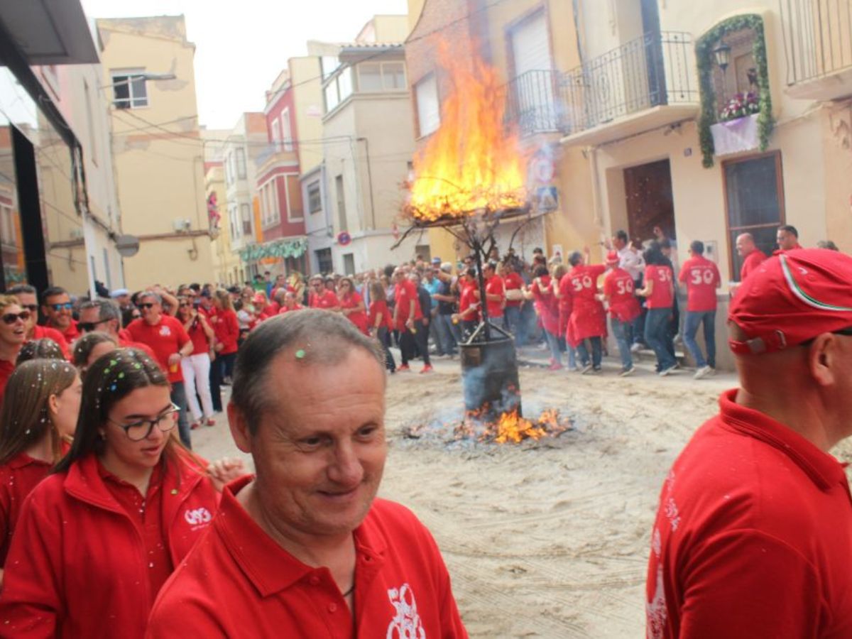 Nules celebra su tradicional festividad de Sant Vicent