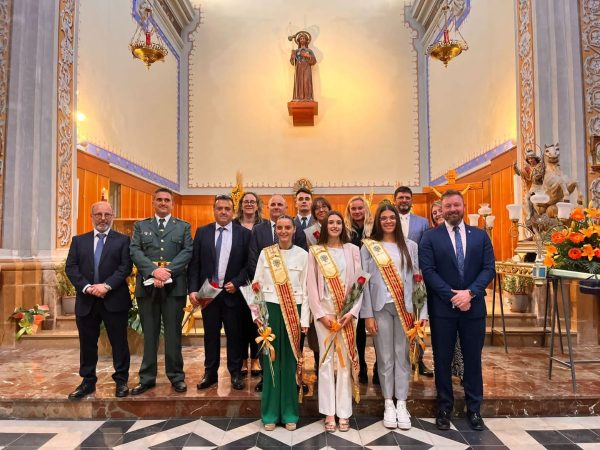 Sant Jordi celebra el día grande de las fiestas de su patrón