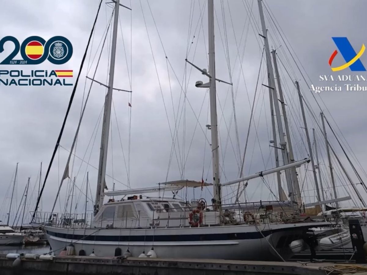 Un velero con una tonelada de cocaína en la costa de Valencia