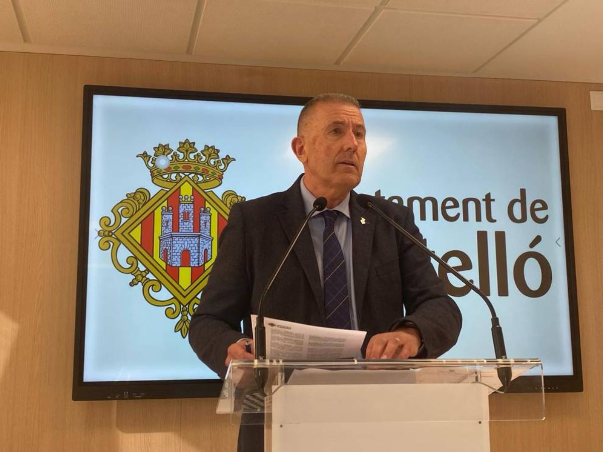 Vicent Sales contra «la apropiación política» del CD Castellón