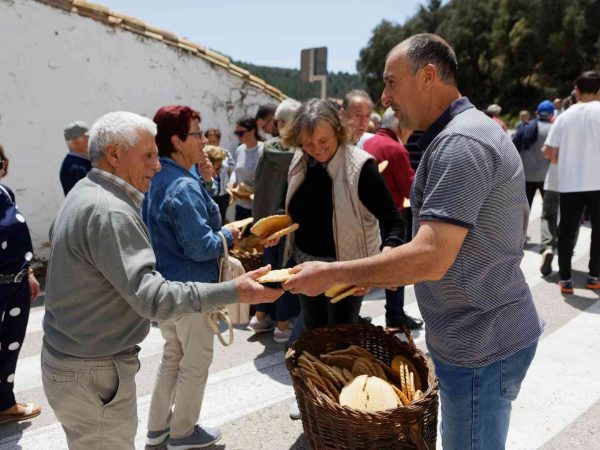 Castellfort elabora ‘la prima’ para celebrar Santa Quiteria