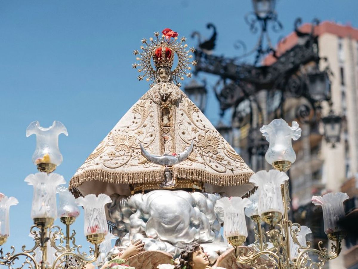 Castellón celebra con emoción la coronación de la Mare de Déu del Lledó