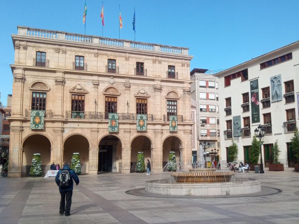 Compromís señala a PP y Vox por desaparición de cursos de valenciano