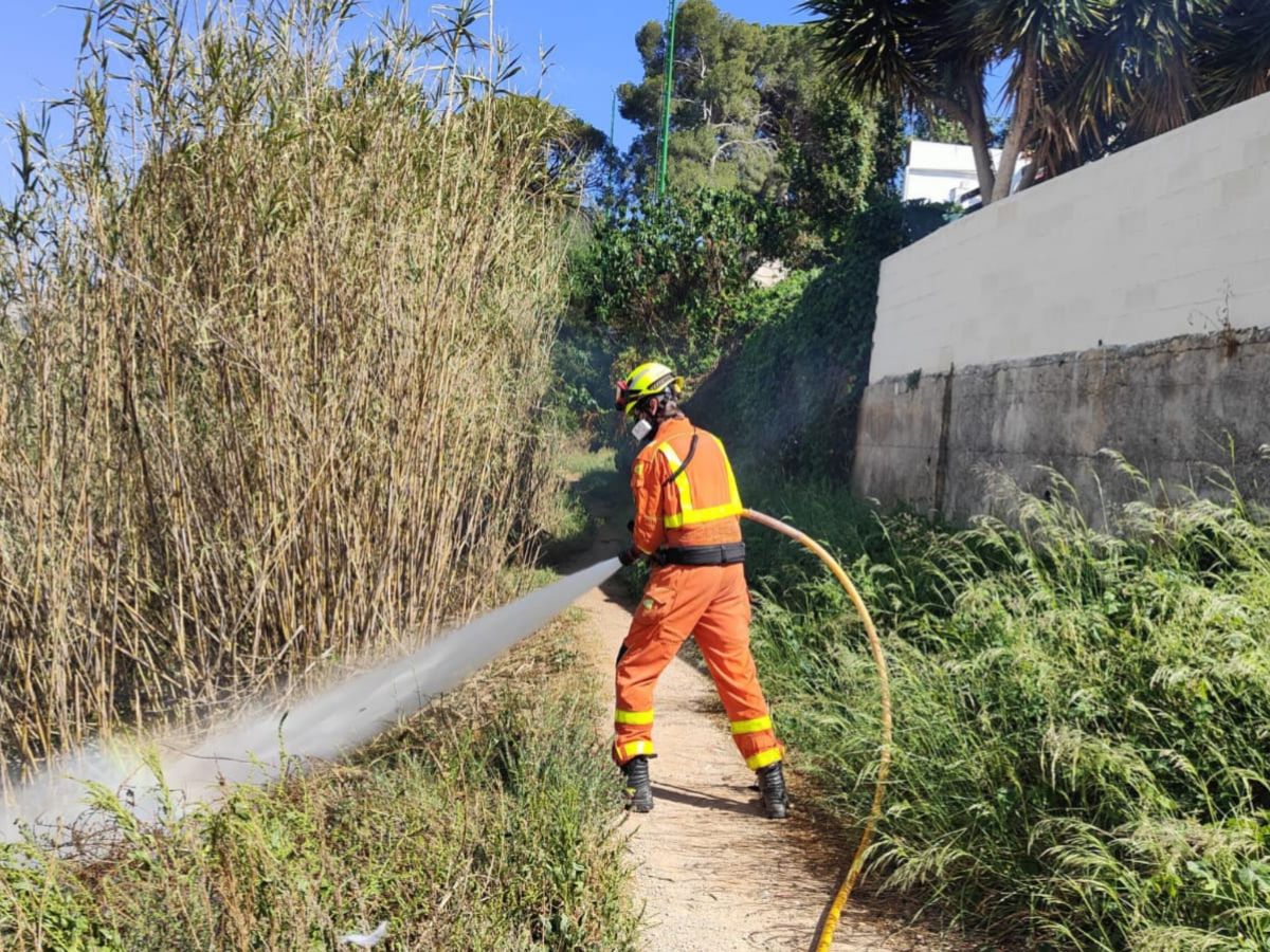 Ya está estabilizado el incendio forestal de Riba-roja de Túria