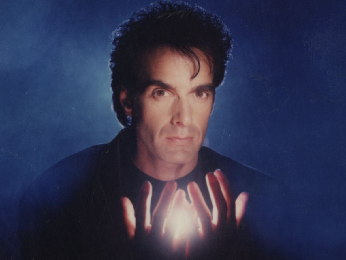 Denuncia múltiple al mago David Copperfield por abusos sexuales