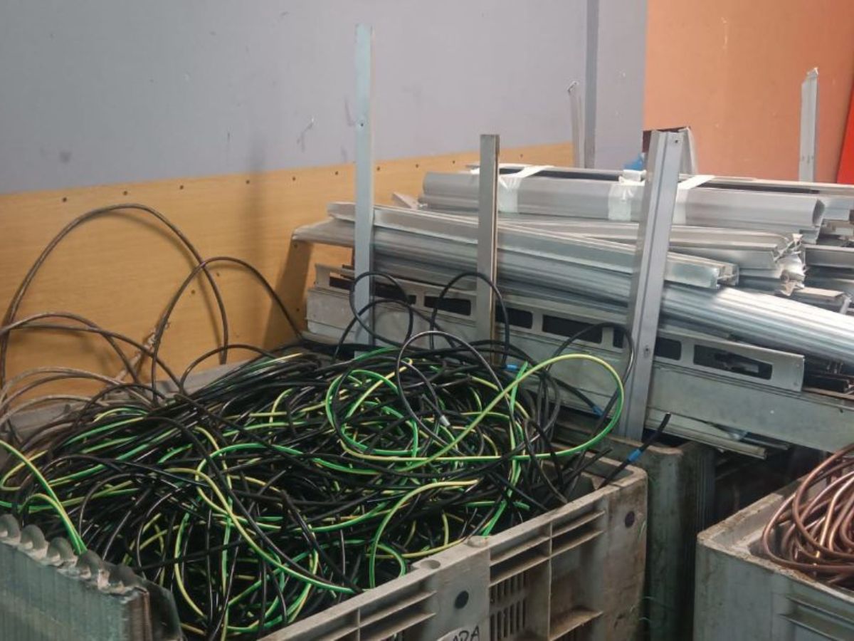 Detenidos por robar 1.623 kilos de cable del alumbrado público