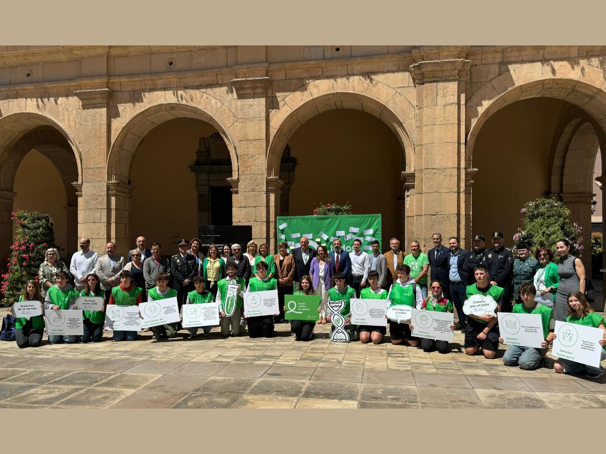 La AECC sale a la calle para celebrar su cuestación en Castellón