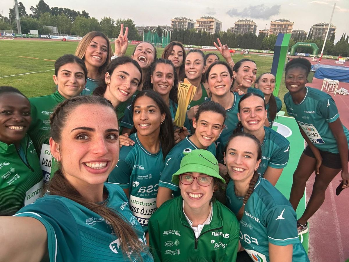 Las chicas del Facsa Playas de Castellón se llevan su tercera liga