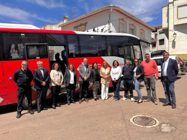 Nuevo servicio de autobuses entre el Alto Palancia, Sagunt y Valencia