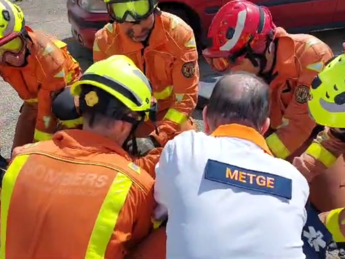 Un hombre fallece en un accidente de tráfico en la CV-81