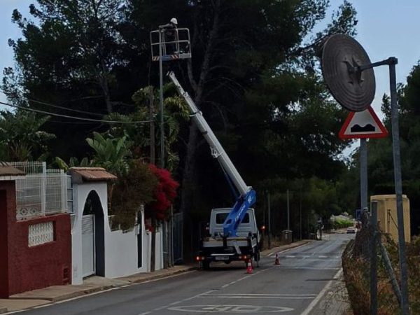 Benicàssim ampliará los puntos de luz en urbanizaciones de montaña