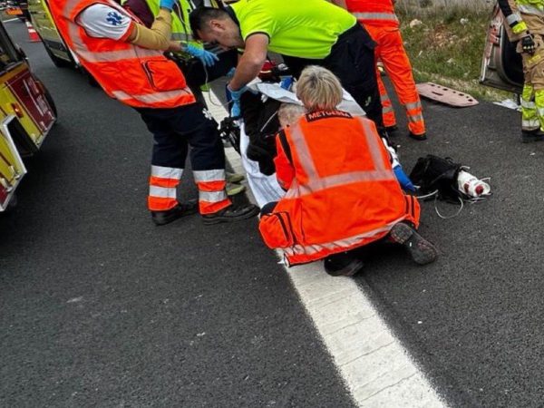 Bomberos movilizados a un aparatoso accidente en Benicàssim