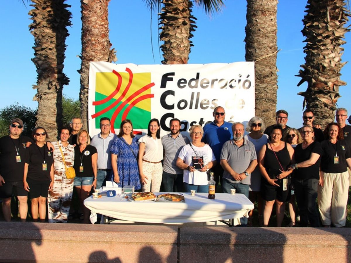 Castellón celebra en sus playas un multitudinario San Juan 2024